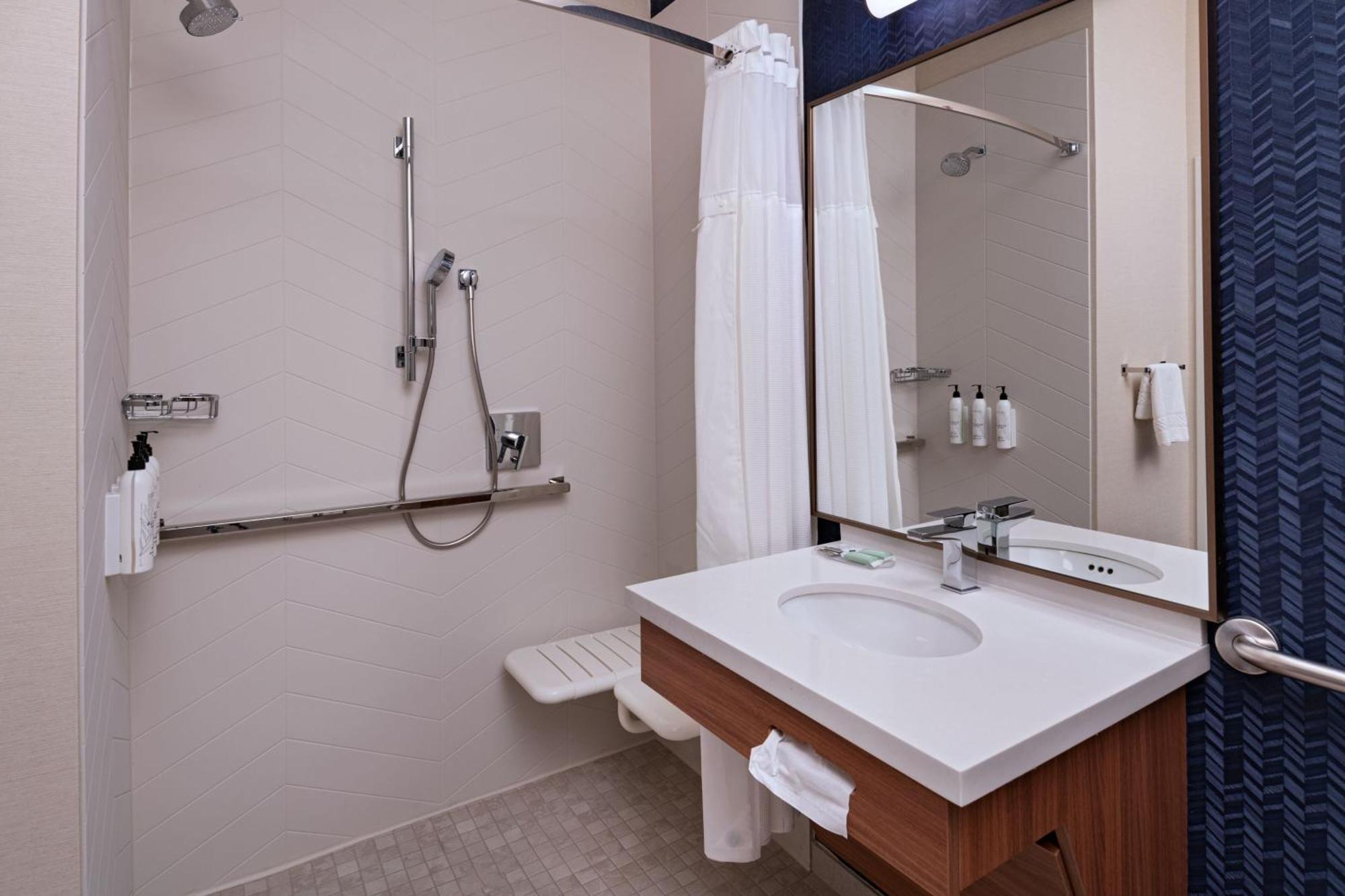 Fairfield Inn & Suites Kansas City Airport Exteriér fotografie
