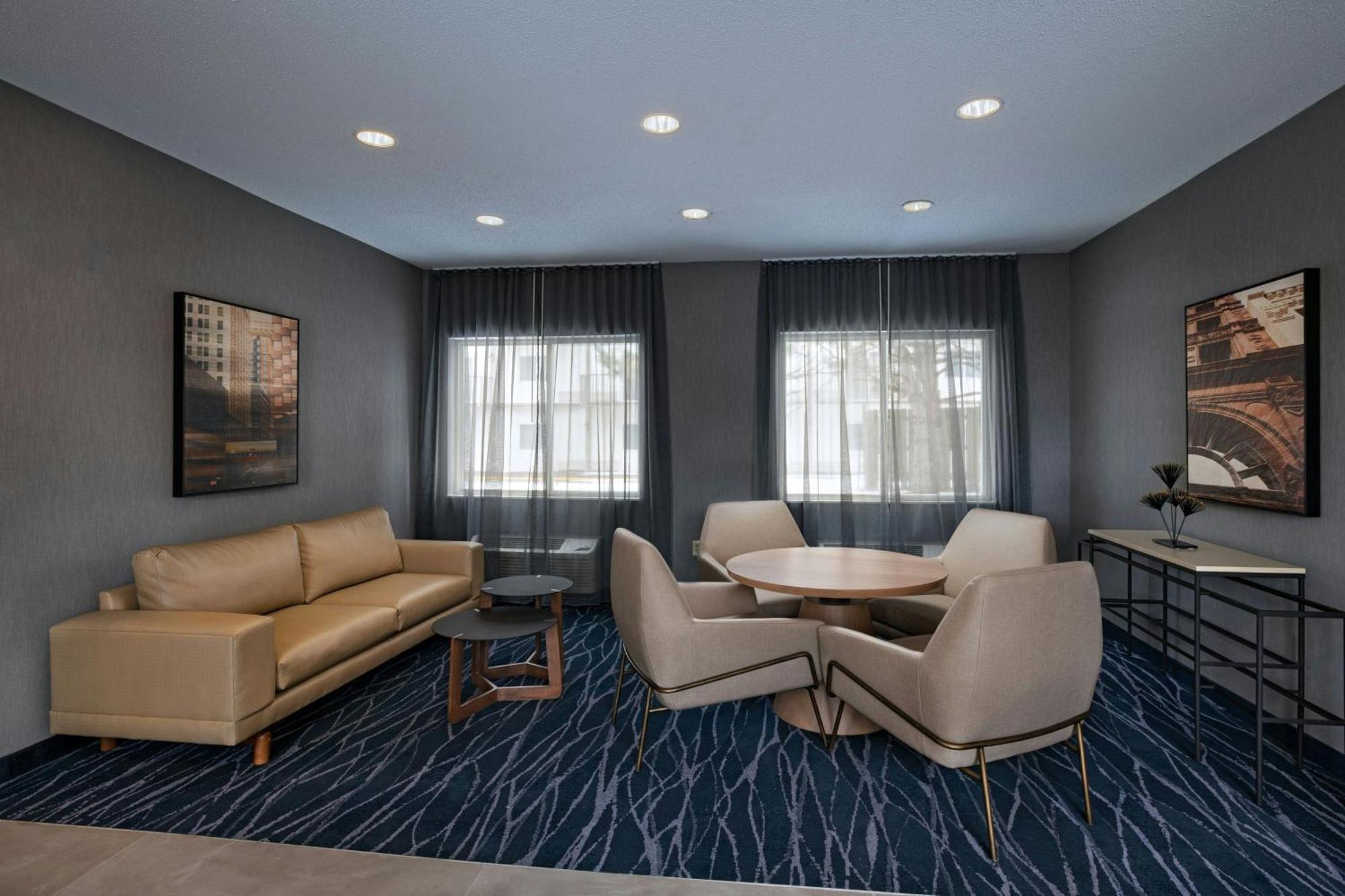 Fairfield Inn & Suites Kansas City Airport Exteriér fotografie